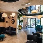 Voco Centre - The Garden By Ihg ホテル 4*