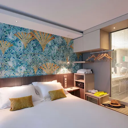 Hotel Voco Centre - The Garden By Ihg