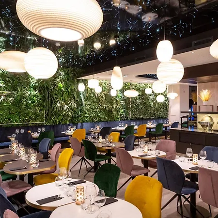 Voco Centre - The Garden By Ihg 호텔