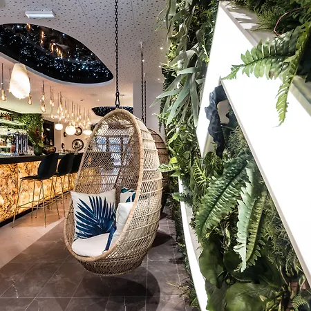 호텔 Voco Centre - The Garden By Ihg