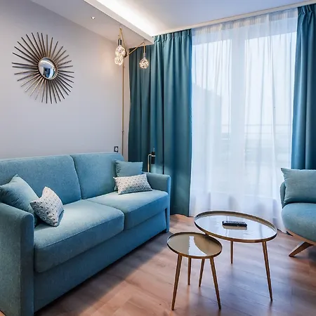 Voco Centre - The Garden By Ihg Otel 4*