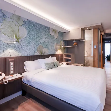 Voco Centre - The Garden By Ihg