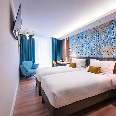 Voco Centre - The Garden By Ihg Hotel