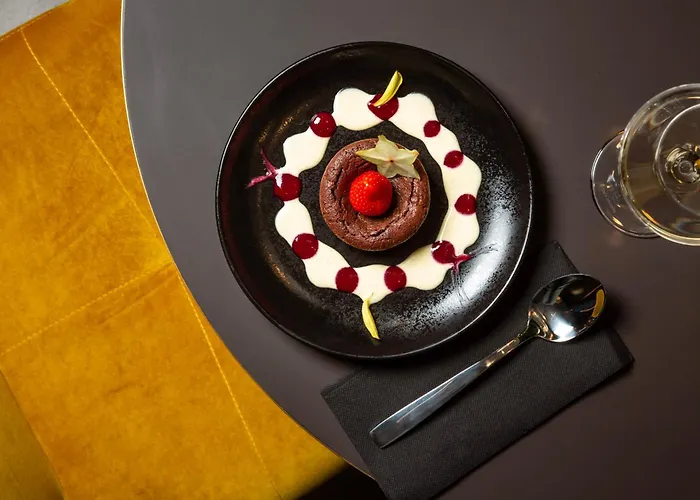 Voco Centre - The Garden By Ihg Szálloda 4*