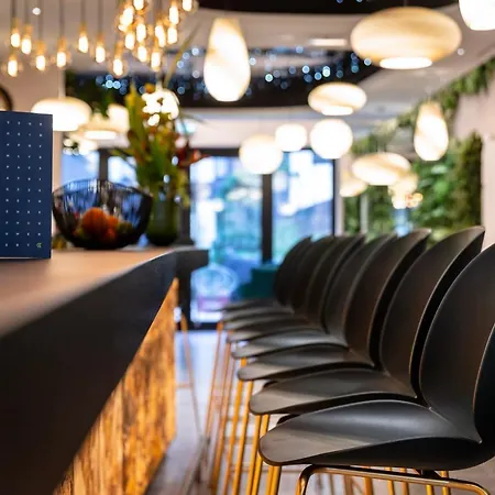 Voco Centre - The Garden By Ihg Hotel Straatsburg