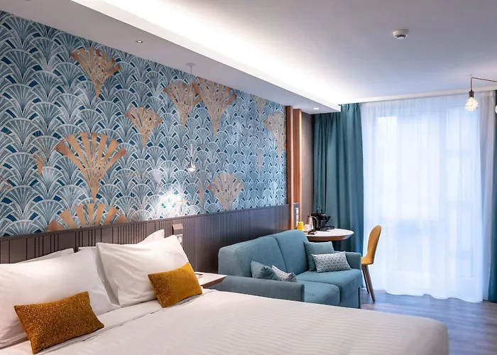 Hotel Voco Centre - The Garden By Ihg